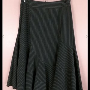 Charter Club pin-striped skirt Size 4